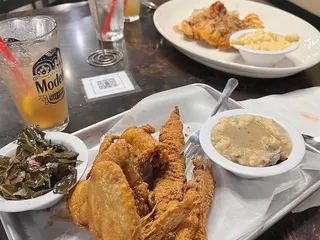 Donnell's Kitchen & Lounge