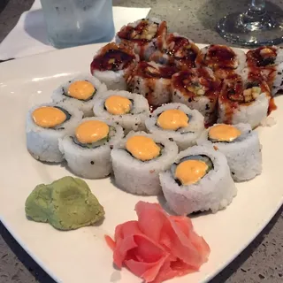 Spicy Scallop Roll