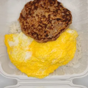 Corned beef hash and eggs with rice