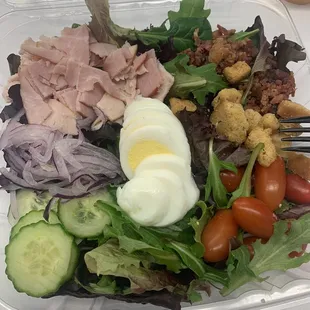 Chef's special of the day: chef's salad with homemade Italian dressing! 10/10!