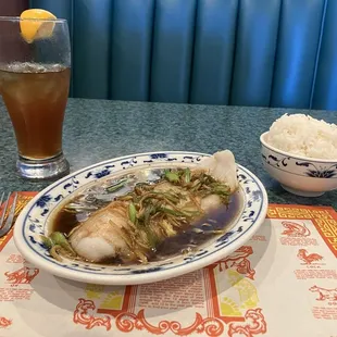 Filet of Sole with rice and iced tea