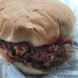 Another perfectly pulled pork pic.