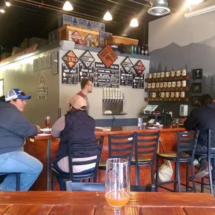Quaint place. Awesome beer. Even better people.