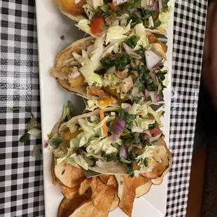 Fish tacos - 3/5 tolerable