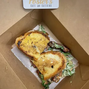 BLT