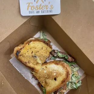BLT