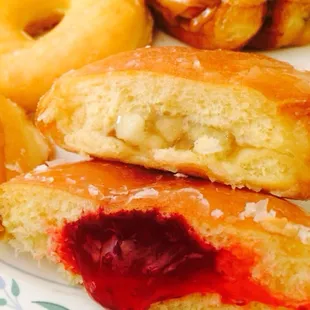 Apple &amp; raspberry filling I like to take them home &amp; warm them up