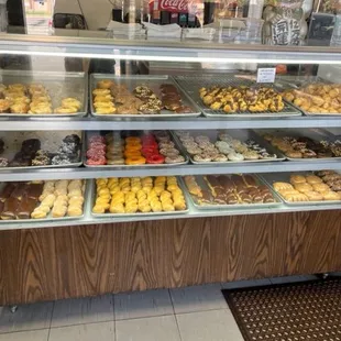 Donut case