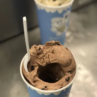 Extra Cold Mud Pie Twister blended to perfections with Oreos and coffee!