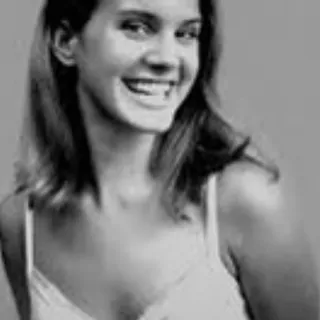 Lizzie G.