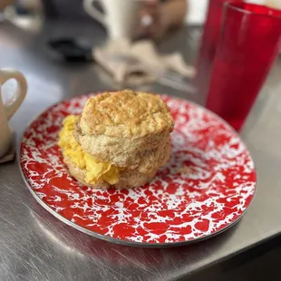 Biscuit breakfast sandwich