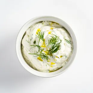 tzatziki (yogurt &amp; dill dip)