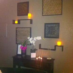 Escape from every day life. Come and enjoy a relaxing facial in a therapeutic setting.