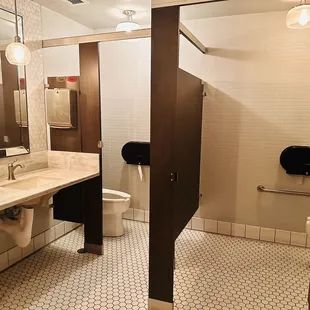 Bathroom smells beautiful, clean, stocked, not overly decorated and spacious