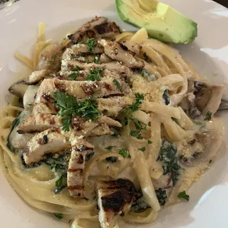 Grilled Chicken and Fettuccine Plate