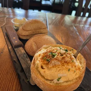 MD Crab Dip Bowl - very good and creamy. To me the crab was too minced. Made you ask, &apos;where&apos;s the crab?&apos;