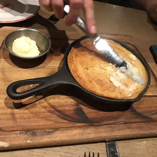 Skillet Cornbread