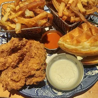 Fried Chicken & Waffle