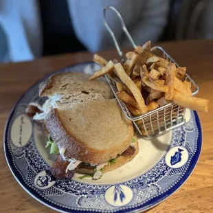 BLT with Roasted Turkey &amp; Avocado
