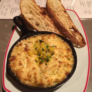 Hot Crab & Artichoke Dip