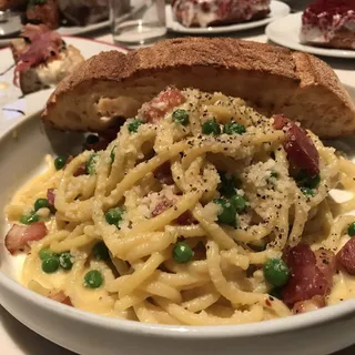 Southern Carbonara Linguine