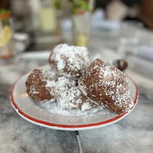 Uncle Buck 's Beignets