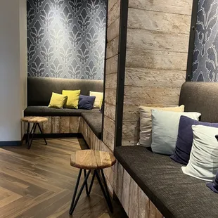 Absolutely cute seating area