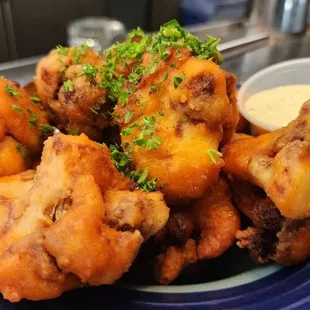 Cauliflower wings