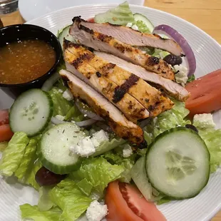 Grilled Chicken Greek Salad