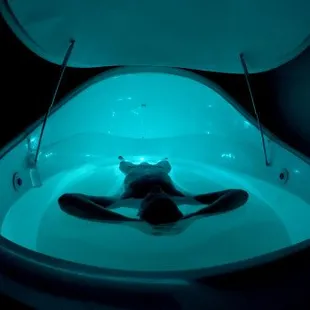 Set some time aside with yourself and float in our Dreampod.  A great way to relax after a massage.