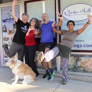 Glenn &amp; Marcee with visiting students from India.  (Tutone looks like we are being too loud)