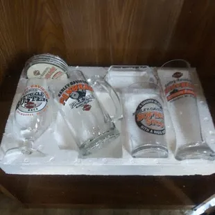 Harley-Davidson beer glass set #18715. Never used, still in original packaging. 317-496-7887 for more photos. (you pay shipping). $30