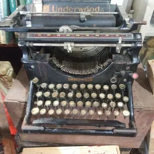 Underwood Typewriter. Aprox 1910. Needs some TLC. Very heavy. $75 obo.