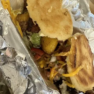 Four brothers and pabellon