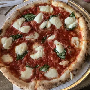 Big Bro 14" Margherita Wood-Fired Pizza