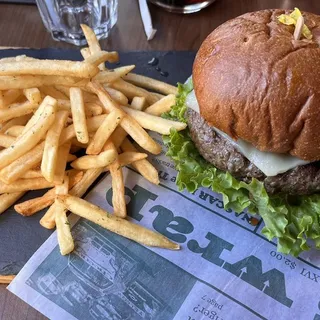 Classic Cheeseburger