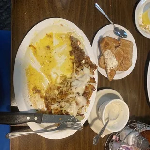 STEAK AND EGGS COMBO. HASHBROWNS WERE LEFT DUE TO TOO MUCH OIL