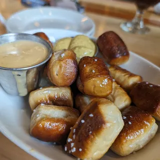 Pretzel Bites
