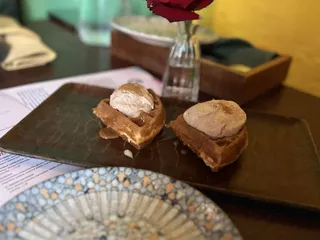 Café Tu Tu Tango