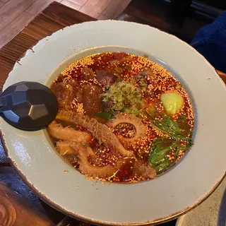 133. Spicy Beef, Tendon & Tripe Noodles Soup