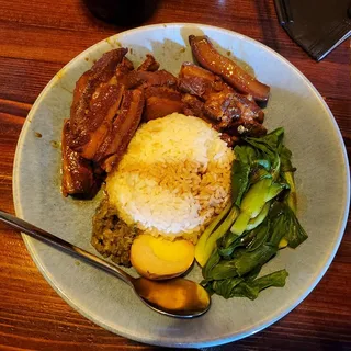 304. Taiwanese Braised Pork Rice