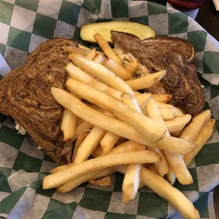 Turkey Reuben