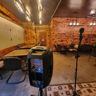 Open mic, karaoke stage , indoor seating