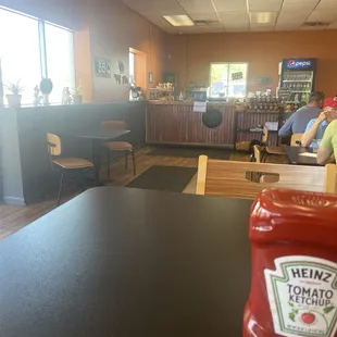 Seating and ordering area