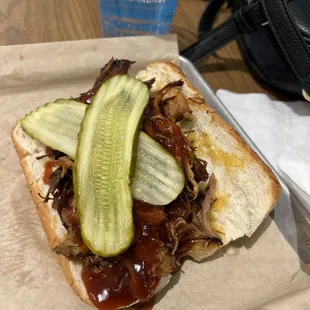 Pulled Pork , original sauce, pickles
