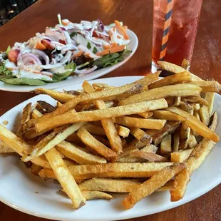 House salad and fries and a vodka cranberry