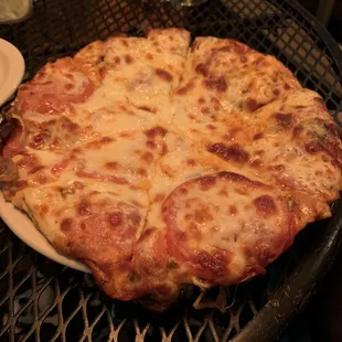 Pizza with tomato ,mushrooms &amp; onion