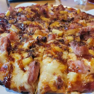 Hawaii Five-O Pizza