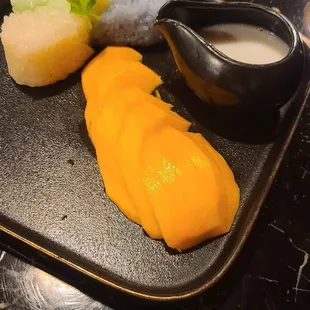 Mango sticky rice