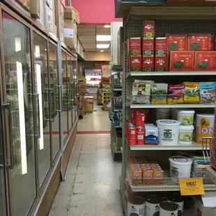 a grocery store aisle